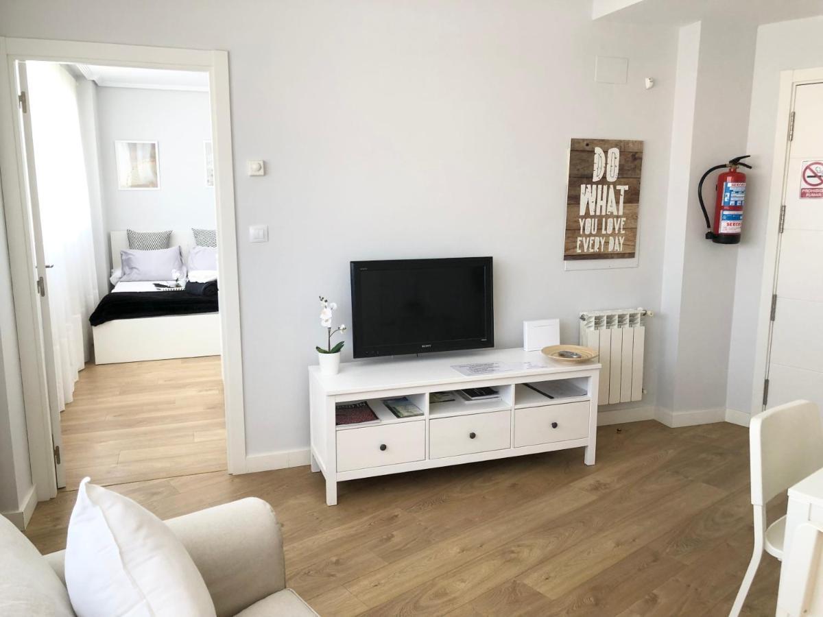 Castro Holidays - Vistas Mar Y Monte Centrico Garaje Gratis Кастро-Урдиалес Экстерьер фото
